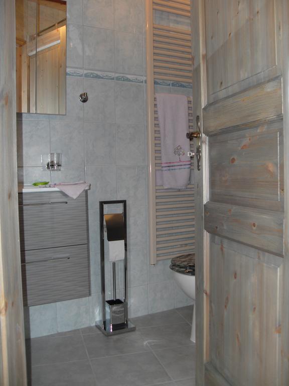 Hôtel Au Créneau Gourmand à Saillon Chambre photo